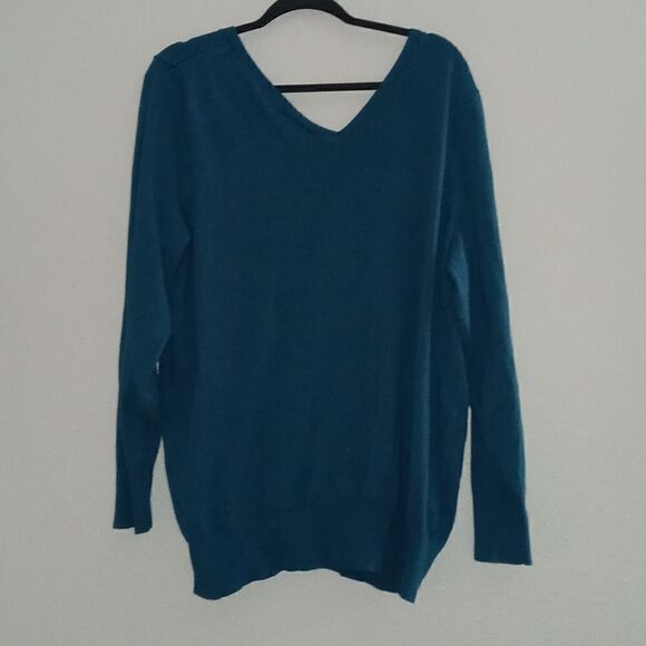 Lane Bryant size 22 dark jade v neck sweater - Picture 3 of 6